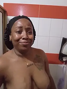 NayraMoon  online show from November 26, 2025, 7:26 pm