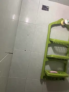 XIIMENA7 online show from November 17, 2025, 5:41 pm