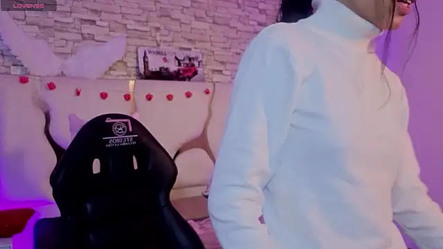 Joselyn tay online show from February 15, 2026, 12:03 pm