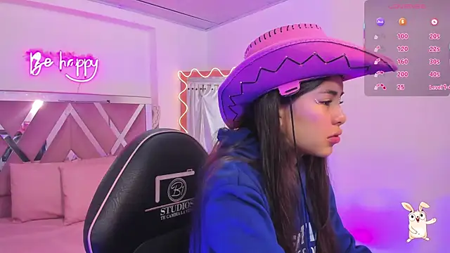 ISABELA TAY online show from November 28, 2025, 11:46 am