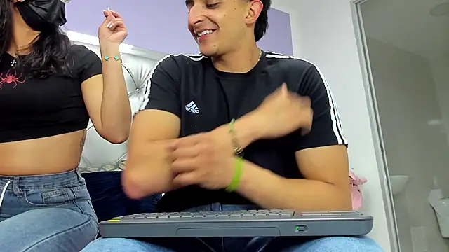 Bastardsexx vc online show from November 26, 2025, 7:59 pm