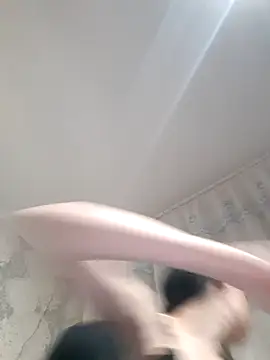 Snapshot of JhonSHelBy7LuNa chatting on January 6, 2026, 10:12 pm JhonSHelBy7LuNa online show from January 6, 2026, 10:12 pm