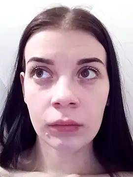 Snapshot of JhonSHelBy7LuNa chatting on February 4, 2026, 2:17 am JhonSHelBy7LuNa online show from February 4, 2026, 2:17 am