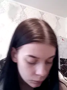 Snapshot of JhonSHelBy7LuNa chatting on February 15, 2026, 8:13 am JhonSHelBy7LuNa online show from February 15, 2026, 8:13 am