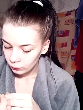 Snapshot of JhonSHelBy7LuNa chatting on March 5, 2026, 5:09 pm JhonSHelBy7LuNa online show from March 5, 2026, 5:09 pm