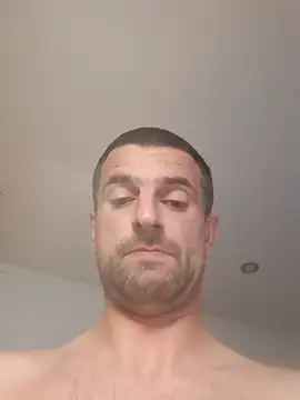 TwardyKierowca online show from November 12, 2025, 7:53 am