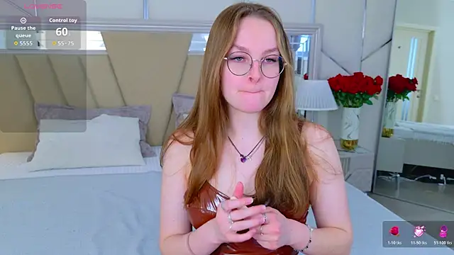 MadisonSmitt online show from April 19, 2026, 5:07 am