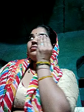 Hot kamla online show from February 25, 2026, 11:58 pm