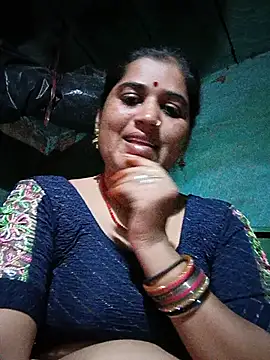 Snapshot of Hot_kamla chatting on June 25, 2026, 3:49 pm Hot kamla online show from June 25, 2026, 3:49 pm