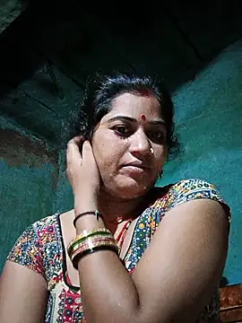 Snapshot of Hot_kamla chatting on July 22, 2026, 11:18 pm Hot kamla online show from July 22, 2026, 11:18 pm