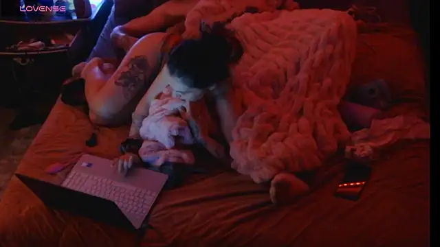 Donster907 online show from April 27, 2026, 1:31 pm