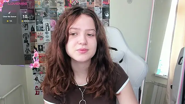 Anora Miller online show from March 3, 2026, 8:20 am