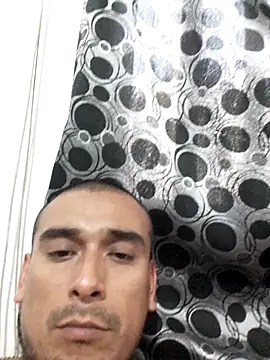 Solo privado online show from March 26, 2026, 9:42 pm