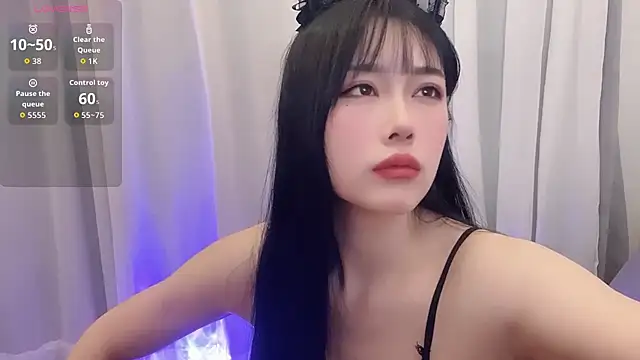 hayuyuyu online show from February 13, 2026, 1:51 pm