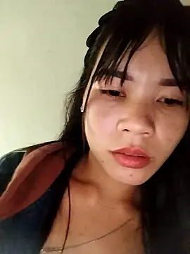 gugu0022 online show from January 18, 2026, 10:41 am