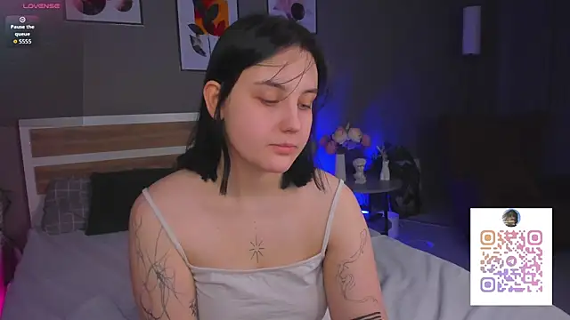 hey tessa online show from March 5, 2026, 7:43 pm