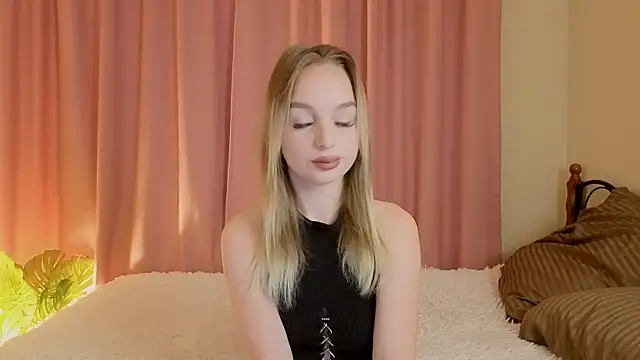 KatrinBlond online show from November 26, 2025, 5:41 am