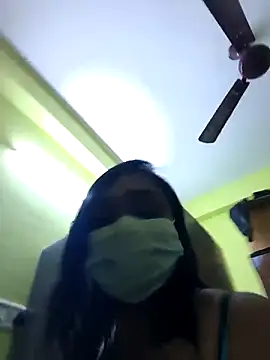 Dharshini98 online show from December 19, 2025, 1:01 am