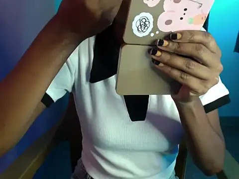 Snapshot of Riyya_00 chatting on November 30, 2025, 5:11 am Riyya 00 online show from November 30, 2025, 5:11 am