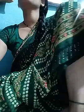 Snapshot of beutiful_hot chatting on July 7, 2026, 10:52 am beutiful hot online show from July 7, 2026, 10:52 am