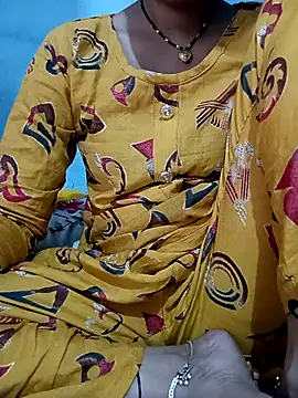 Snapshot of beutiful_hot chatting on July 9, 2026, 11:25 am beutiful hot online show from July 9, 2026, 11:25 am
