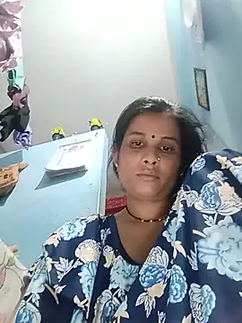 Snapshot of beutiful_hot chatting on July 28, 2026, 6:42 pm beutiful hot online show from July 28, 2026, 6:42 pm