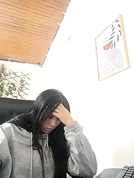 Snapshot of Irina_Fernandez chatting on November 18, 2025, 5:28 pm Irina Fernandez online show from November 18, 2025, 5:28 pm