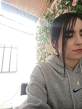 Snapshot of Irina_Fernandez chatting on November 21, 2025, 1:32 pm Irina Fernandez online show from November 21, 2025, 1:32 pm