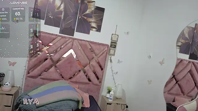 Jasmine 1526 online show from December 5, 2025, 12:03 pm