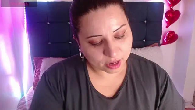 Catalinajane1 online show from March 18, 2026, 7:06 pm