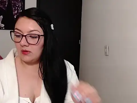 Sam  savage online show from November 19, 2025, 8:42 pm