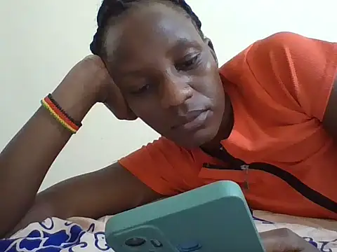 BootieBae online show from November 20, 2025, 6:24 am