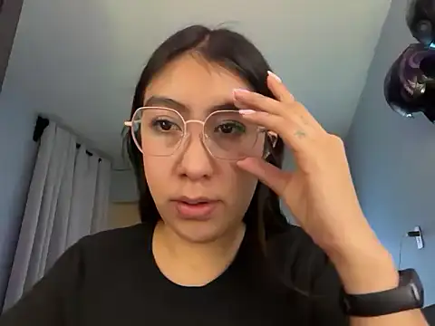 BabiSander11 online show from November 25, 2025, 8:31 pm