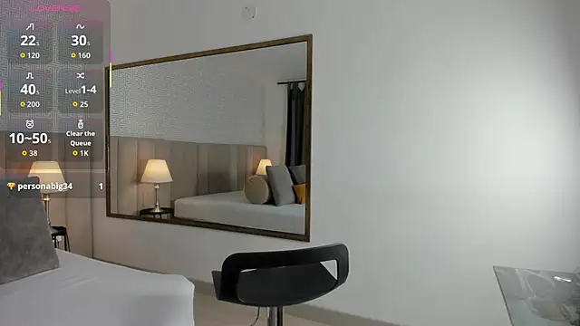 Sasha Wolff online show from November 26, 2025, 11:17 pm