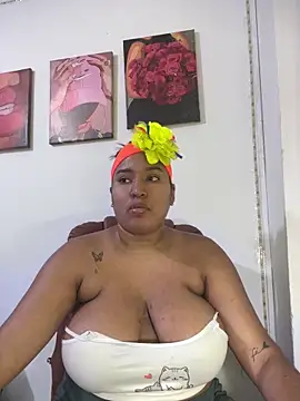 morena-2025 online show from April 20, 2026, 4:54 pm