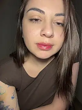 Snapshot of Lovynna chatting on May 29, 2026, 9:57 pm Lovynna online show from May 29, 2026, 9:57 pm