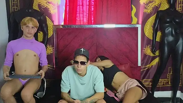 BDSM Group online show from November 26, 2025, 4:08 pm