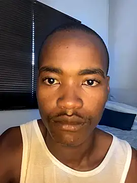 Boytoy BigD online show from November 13, 2025, 12:48 pm