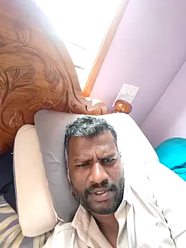 Snapshot of Paramkeerthi chatting on May 7, 2026, 5:24 am Paramkeerthi online show from May 7, 2026, 5:24 am