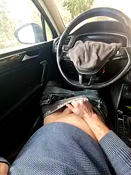 -The-Last- online show from January 8, 2026, 12:18 pm