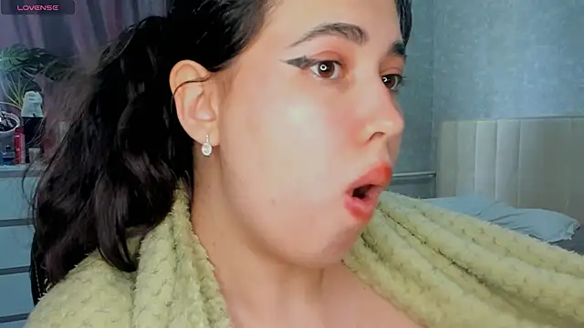 Snapshot of Diara_1an chatting on April 28, 2026, 4:39 am Diara 1an online show from April 28, 2026, 4:39 am