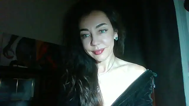 Fellaris online show from December 5, 2025, 2:47 pm