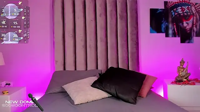 Snapshot of GabrielaSuarez_ chatting on July 25, 2026, 8:17 pm GabrielaSuarez online show from July 25, 2026, 8:17 pm