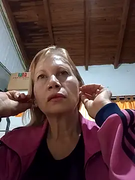 SexyMilf1211 online show from March 25, 2026, 12:33 pm