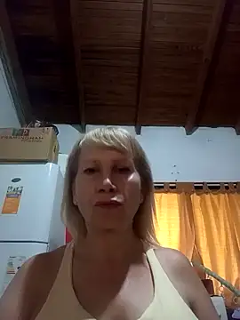 SexyMilf1211 online show from April 20, 2026, 4:21 pm