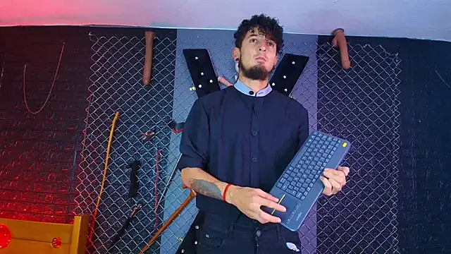 Master king leonidas bdsm online show from December 5, 2025, 2:25 pm