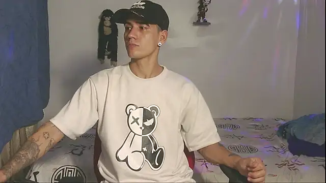 Snapshot of kilyan_wow chatting on November 15, 2025, 4:43 am kilyan wow online show from November 15, 2025, 4:43 am