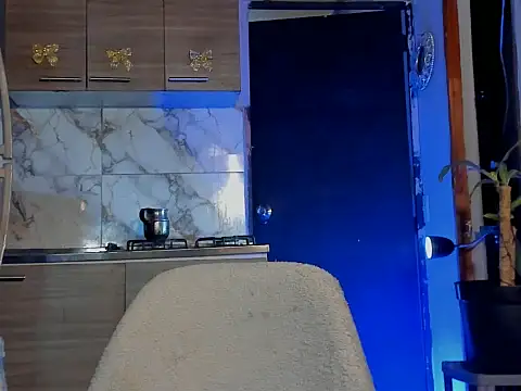 aprille15 online show from April 22, 2026, 11:23 am