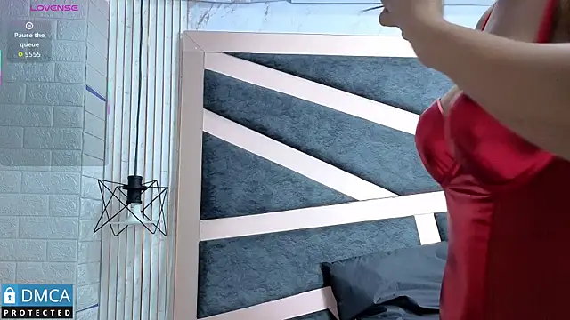 maria twenty online show from December 3, 2025, 10:57 am