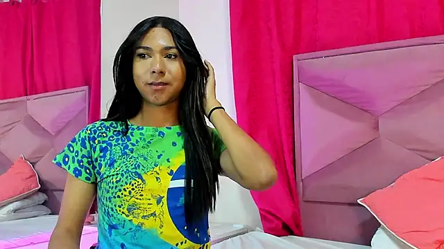 Hopemoretti online show from November 30, 2025, 2:26 am